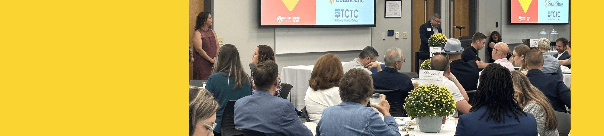 A view of the room during the Annual Meeting